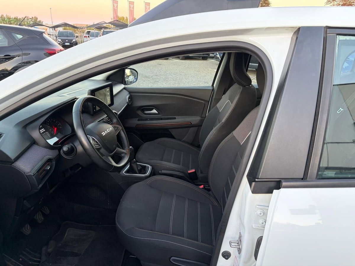 Dacia Sandero Stepway 1.0 TCe 90 CV Comfort (5)