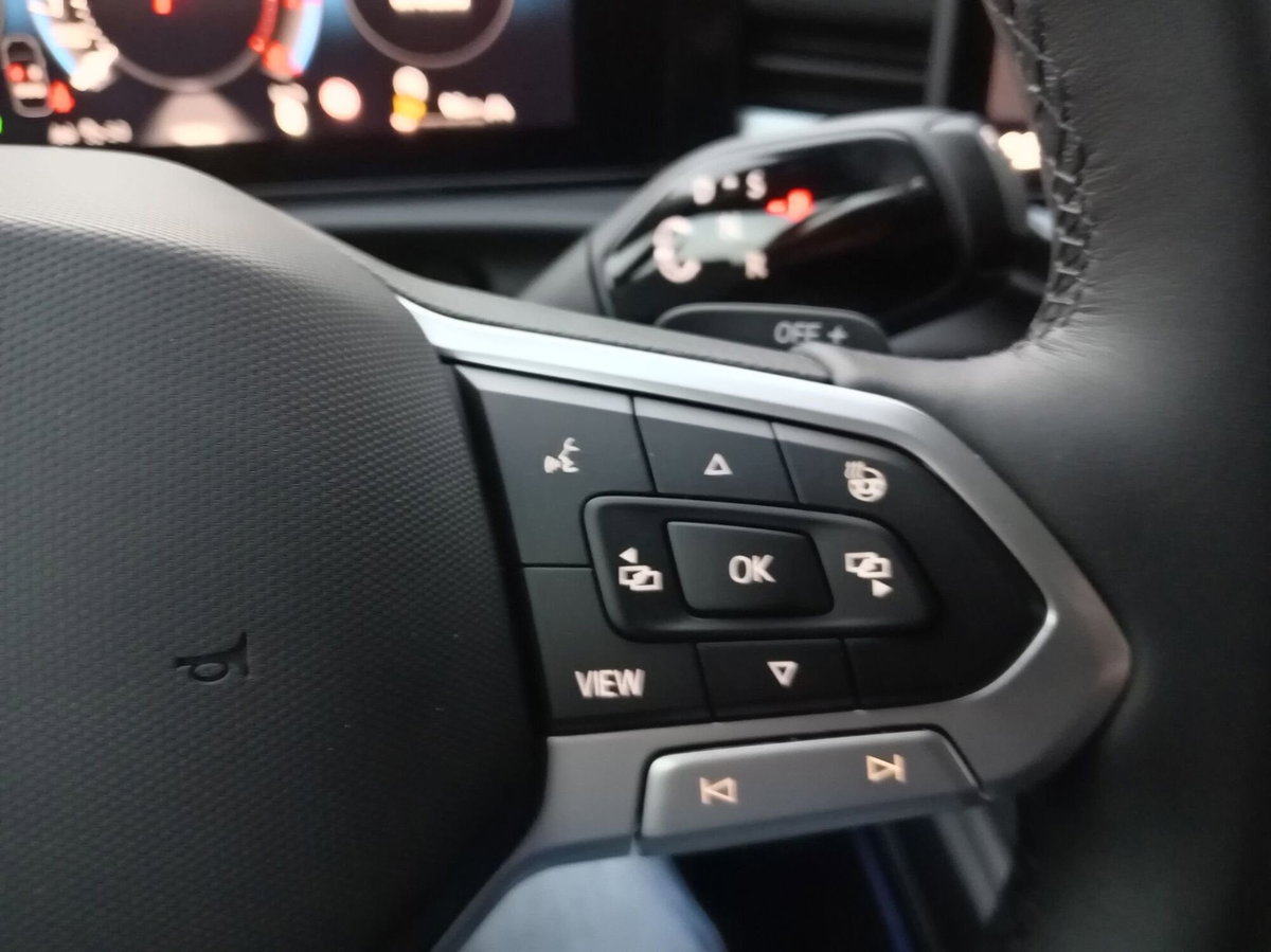 Volkswagen T-Roc 1.5 etsi Style 150cv dsg (15)