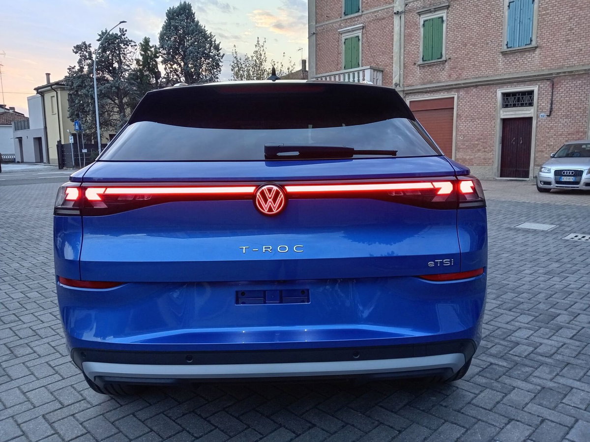 Volkswagen T-Roc 1.5 etsi Style 150cv dsg (18)
