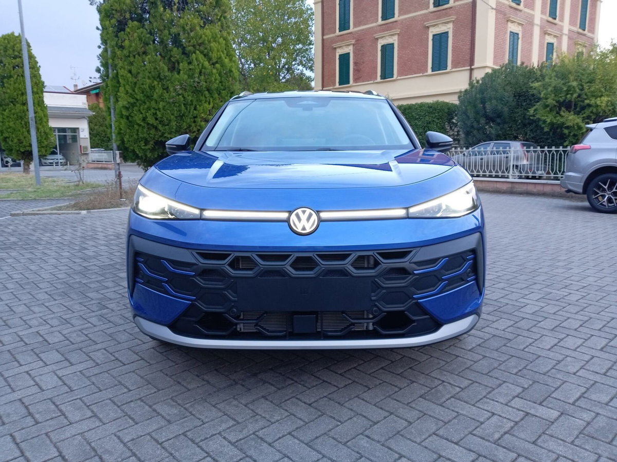 Volkswagen T-Roc 1.5 etsi Style 150cv dsg (9)