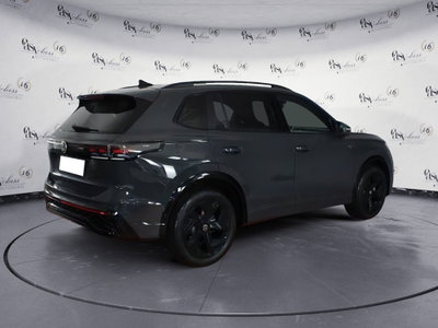 Volkswagen Tiguan 1.5 etsi R-Line 150cv dsg (4)