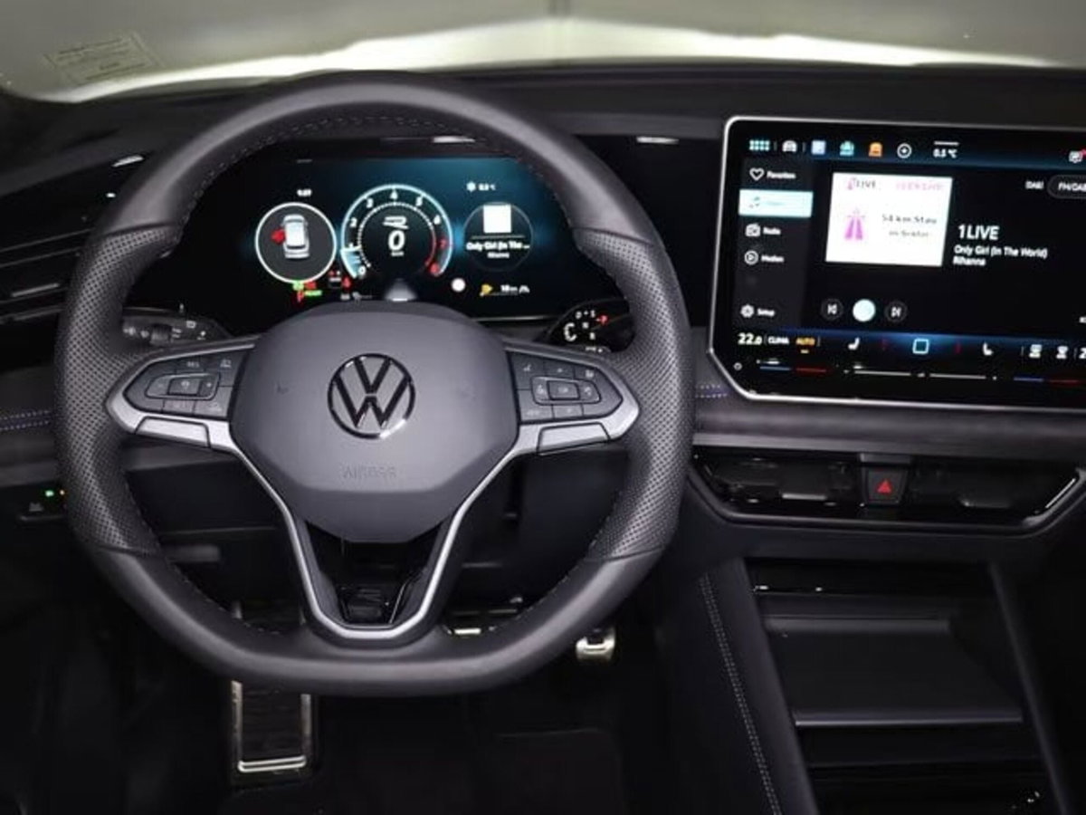 Volkswagen Tiguan 1.5 etsi R-Line 150cv dsg (7)