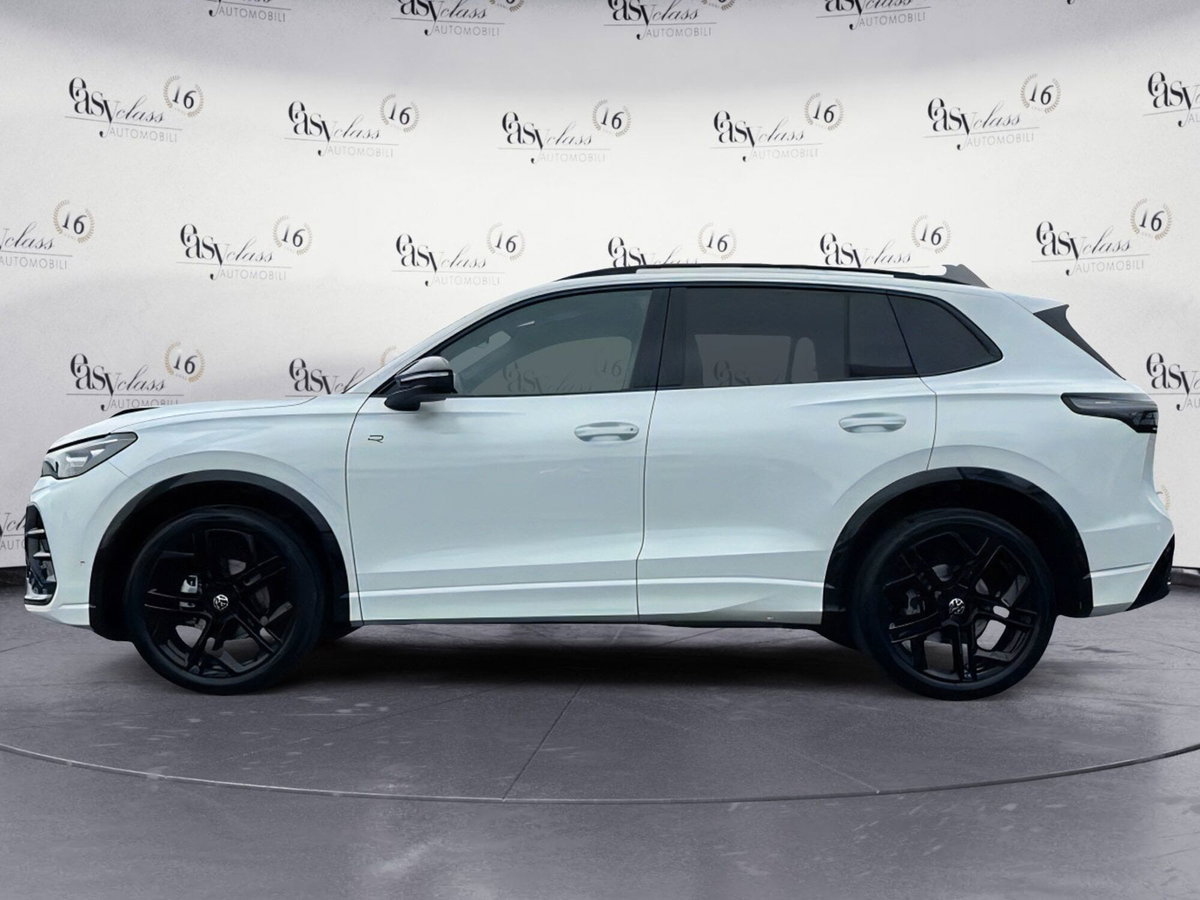 Volkswagen Tiguan 1.5 etsi R-Line 150cv dsg (2)