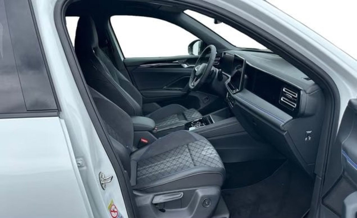 Volkswagen Tiguan 1.5 etsi R-Line 150cv dsg (7)