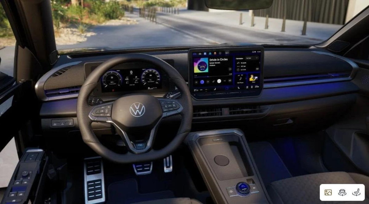 Volkswagen T-Roc 1.5 etsi R-Line 150cv dsg (9)