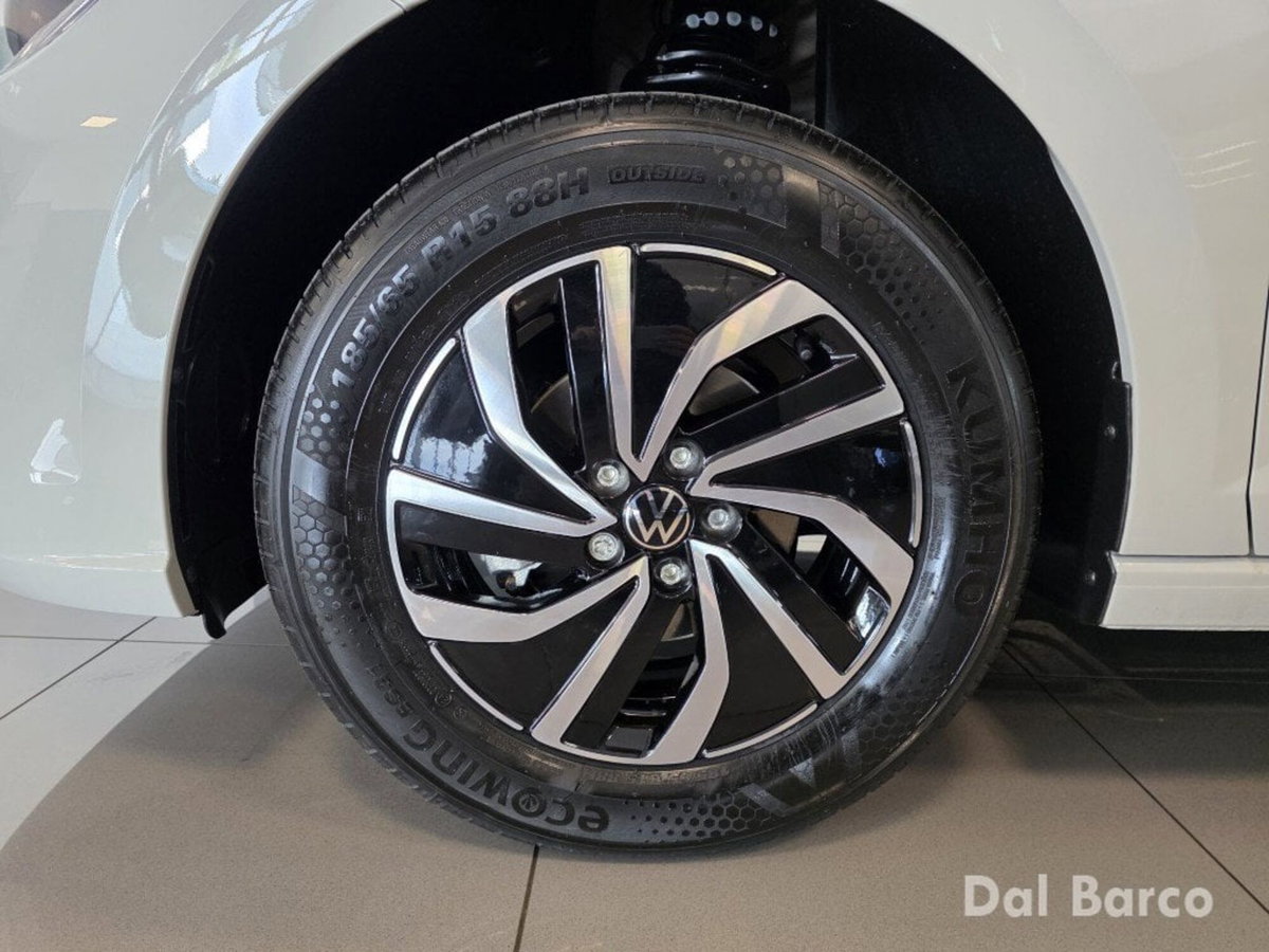 Volkswagen Polo 1.0 tsi Edition 95cv (19)