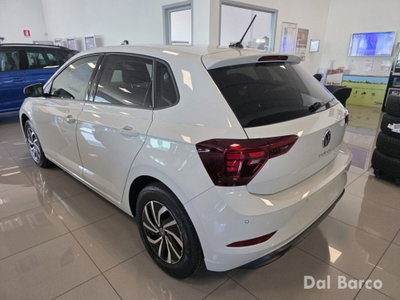 Volkswagen Polo 1.0 tsi Edition 95cv (4)