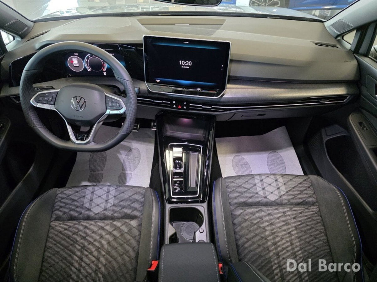 Volkswagen Golf 1.5 eTSI 150 CV EVO ACT DSG R-Line (13)