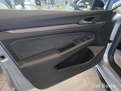 Volkswagen Golf 1.5 eTSI 150 CV EVO ACT DSG R-Line (7)