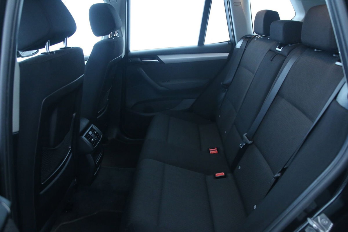 BMW X3 xDrive20d Business Advantage Aut. (8)