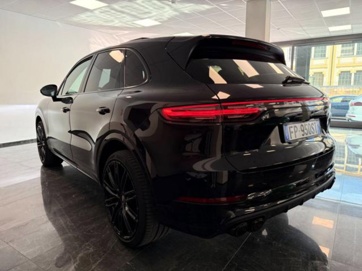 Porsche Cayenne 3.0 V6 (6)