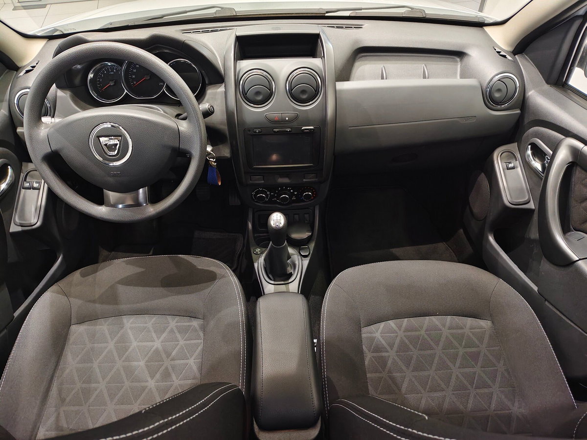 Dacia Duster 1.6 110CV 4x2 GPL Ambiance (4)