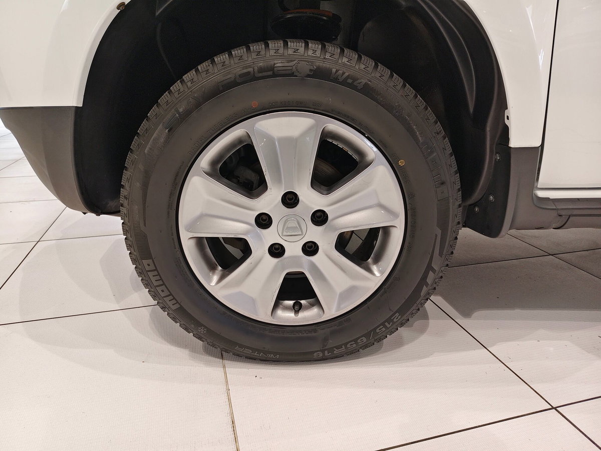 Dacia Duster 1.6 110CV 4x2 GPL Ambiance (9)