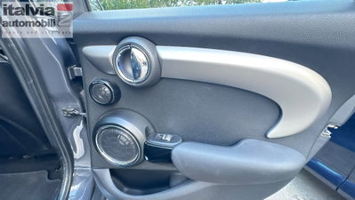 MINI Mini 2.0 Cooper S 5 porte (14)
