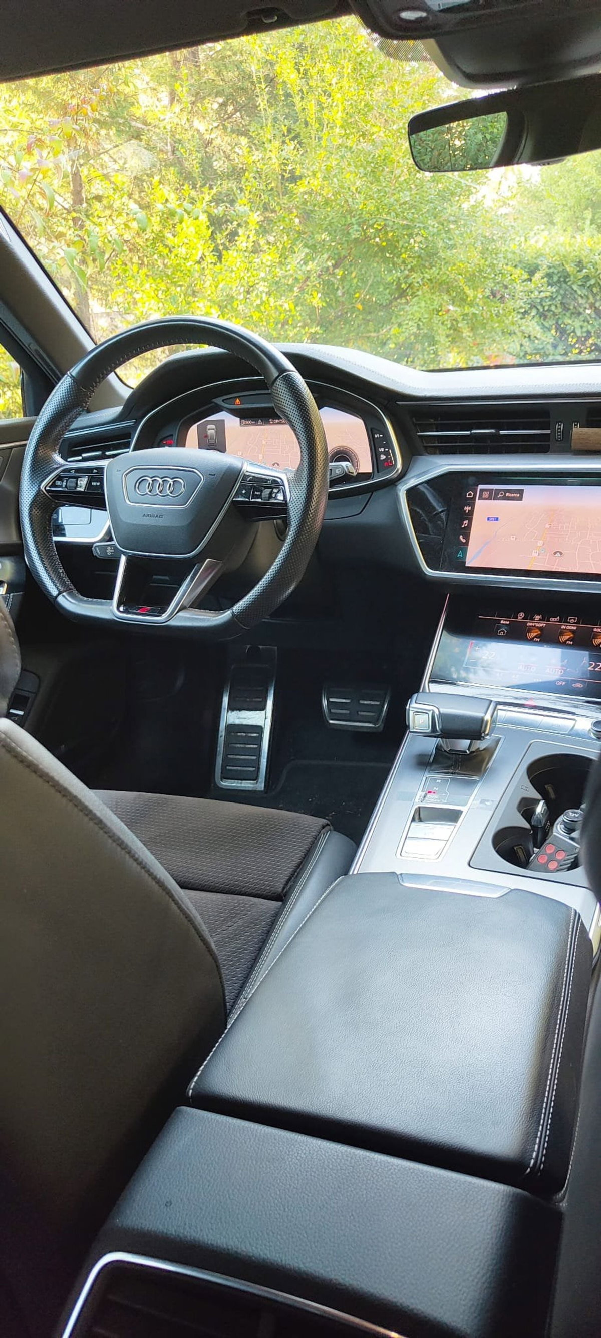 Audi A6 Avant 40 2.0 TDI S tronic Business Plus (14)