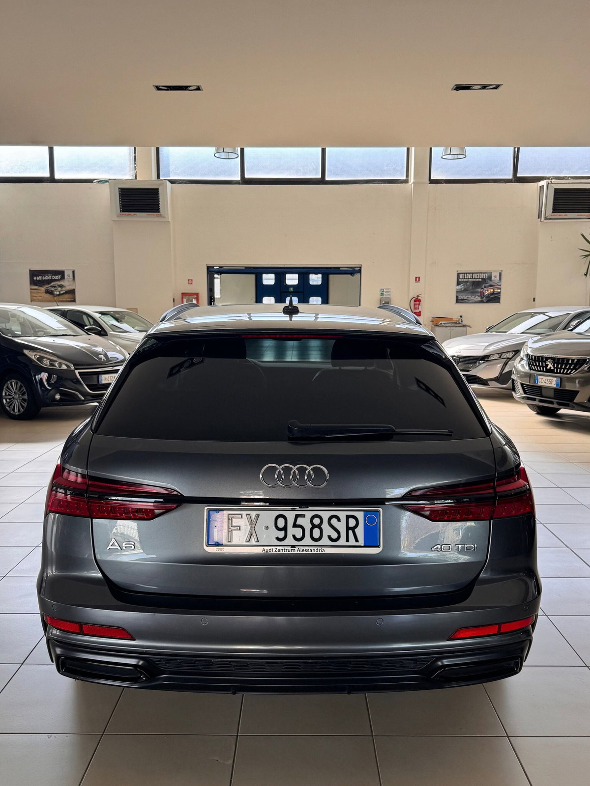 Audi A6 Avant 40 2.0 TDI S tronic Business Plus (6)