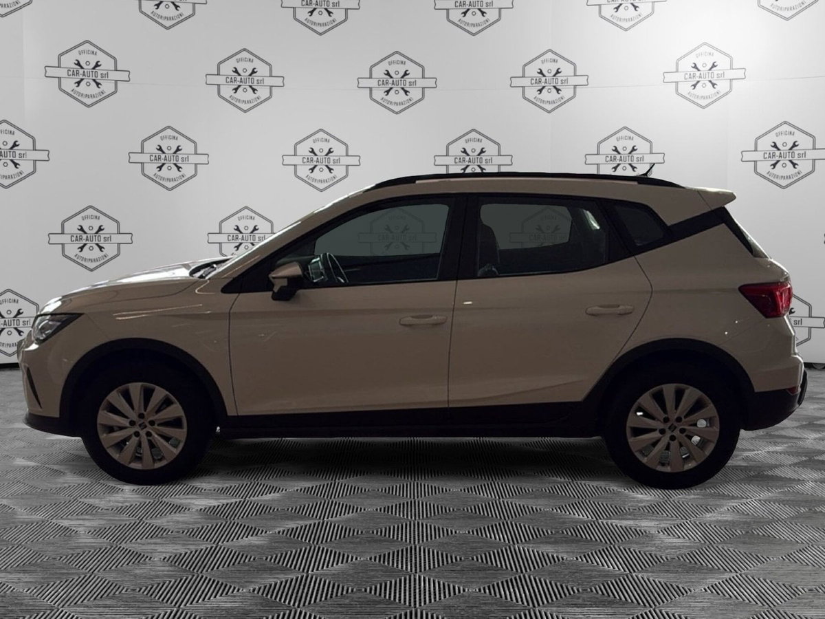 SEAT Arona 1.0 ecotsi Style 95cv (2)