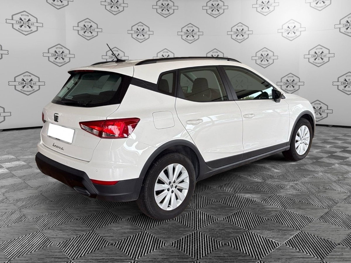 SEAT Arona 1.0 ecotsi Style 95cv (5)