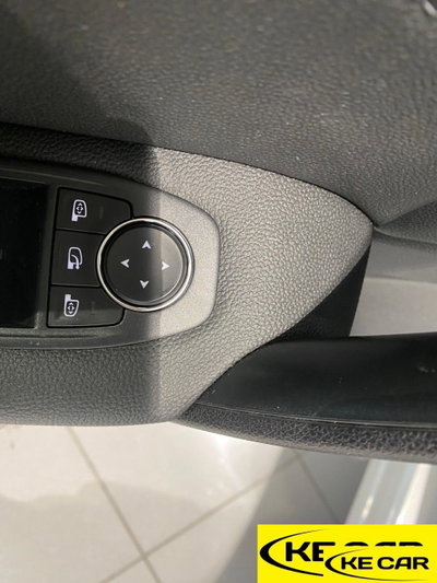 Renault Captur TCe 100 CV GPL Techno (15)
