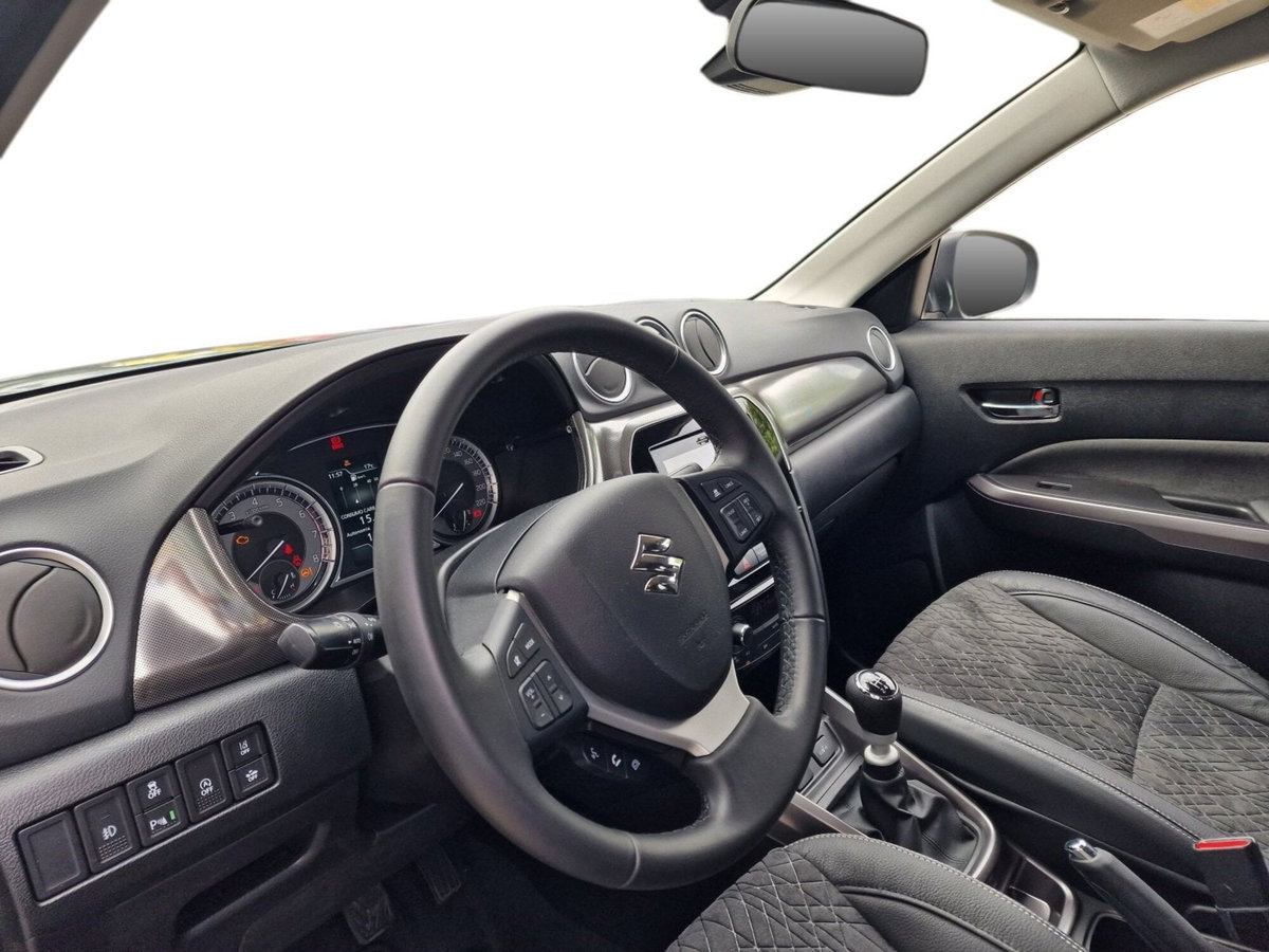 Suzuki Vitara 1.4h Top 2wd (13)