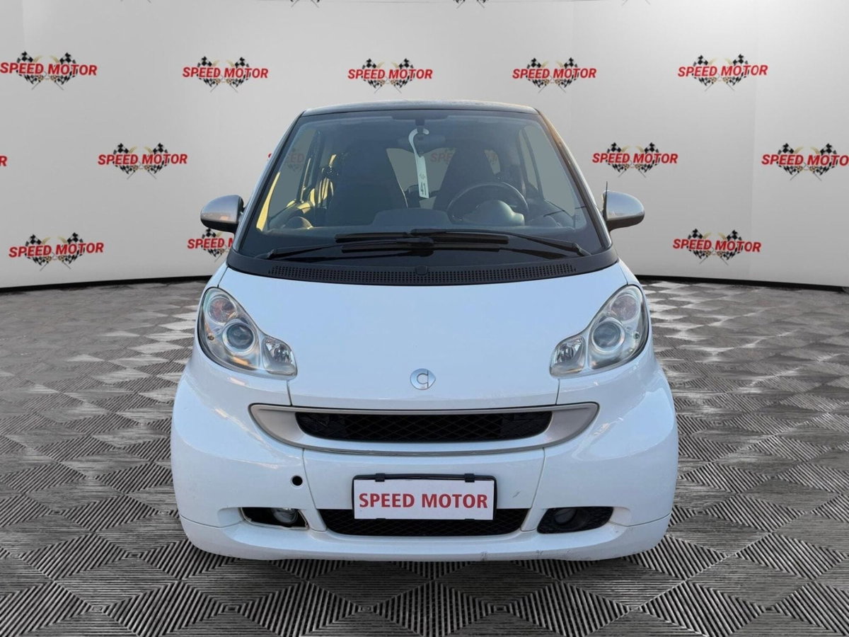 smart Fortwo 1000 52 kW MHD coupé passion (2)