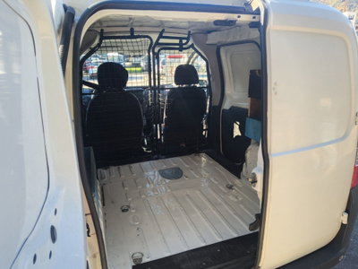 Peugeot Bipper 1.3 HDi 80CV Furgone (8)