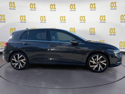 Volkswagen Golf 2.0 TDI 150 CV DSG 1st Edition Style (6)
