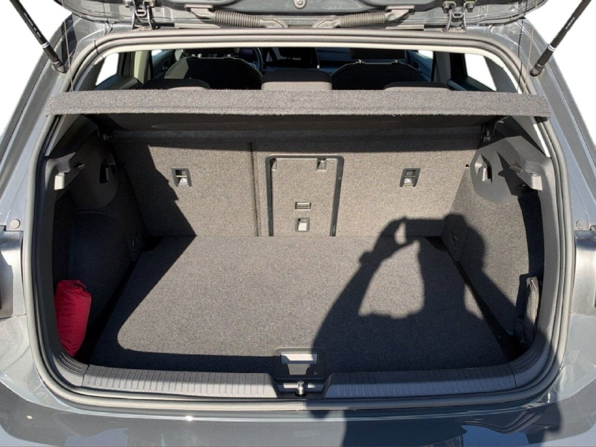 Volkswagen Golf 1.5 TSI EVO ACT Style (10)