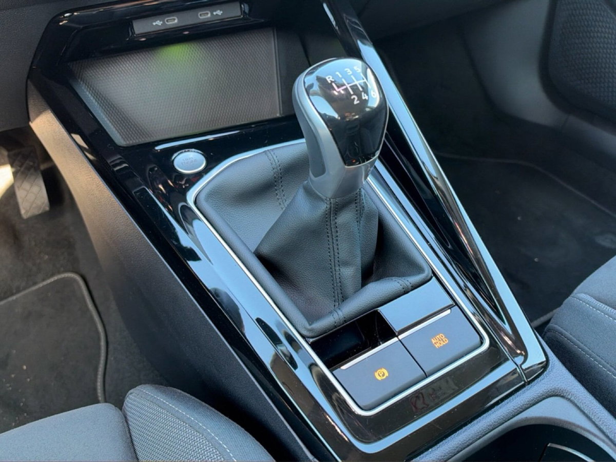 Volkswagen Golf 1.5 TSI EVO ACT Style (15)