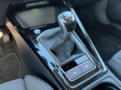 Volkswagen Golf 1.5 TSI EVO ACT Style (15)