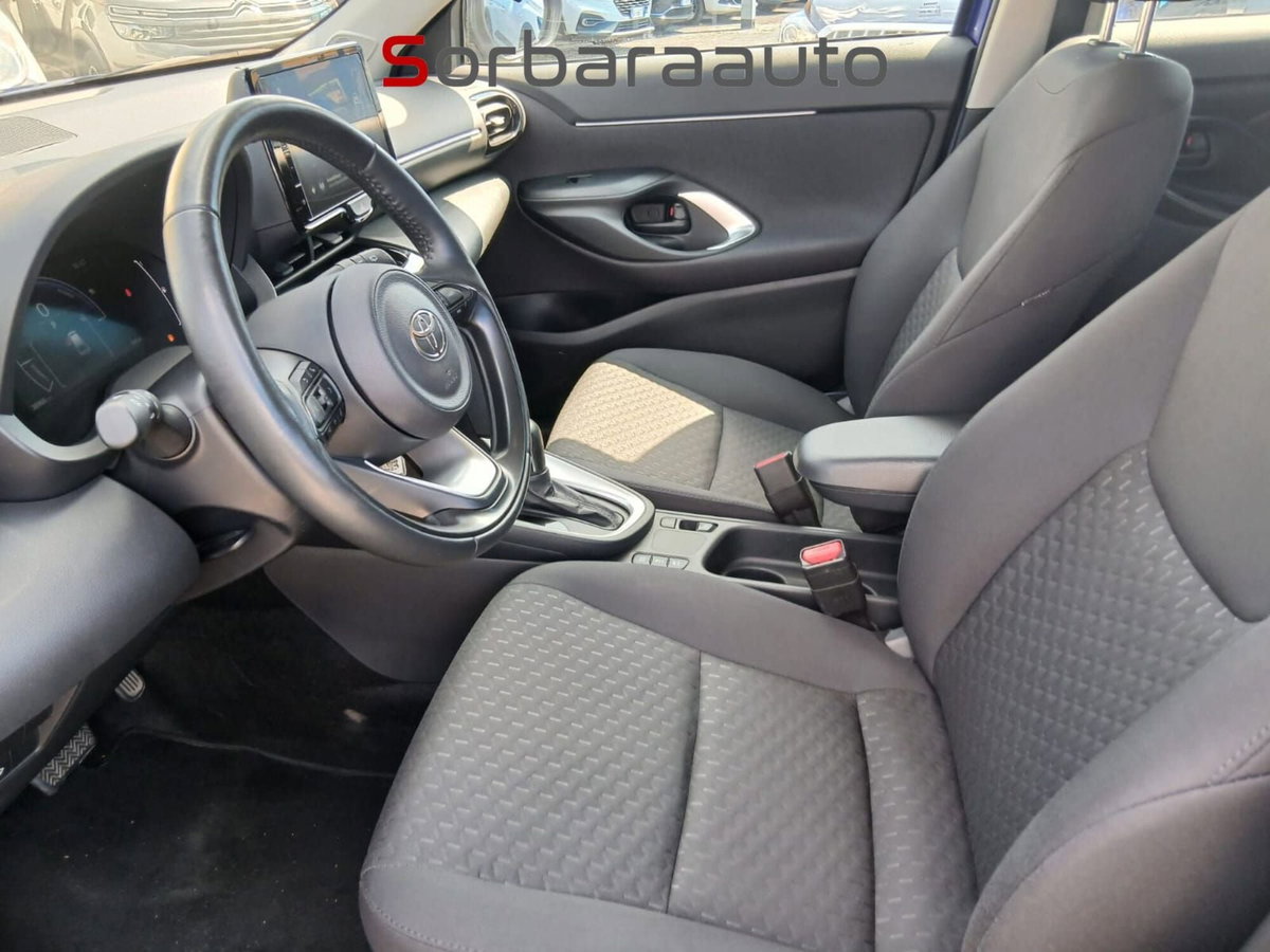 Toyota Yaris Cross Active fwd 115cv e-cvt (12)