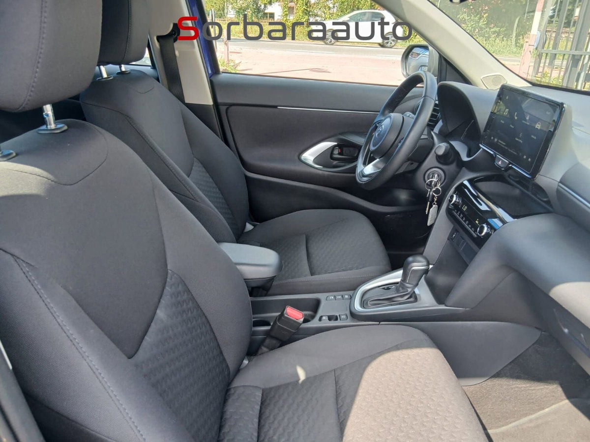 Toyota Yaris Cross Active fwd 115cv e-cvt (16)