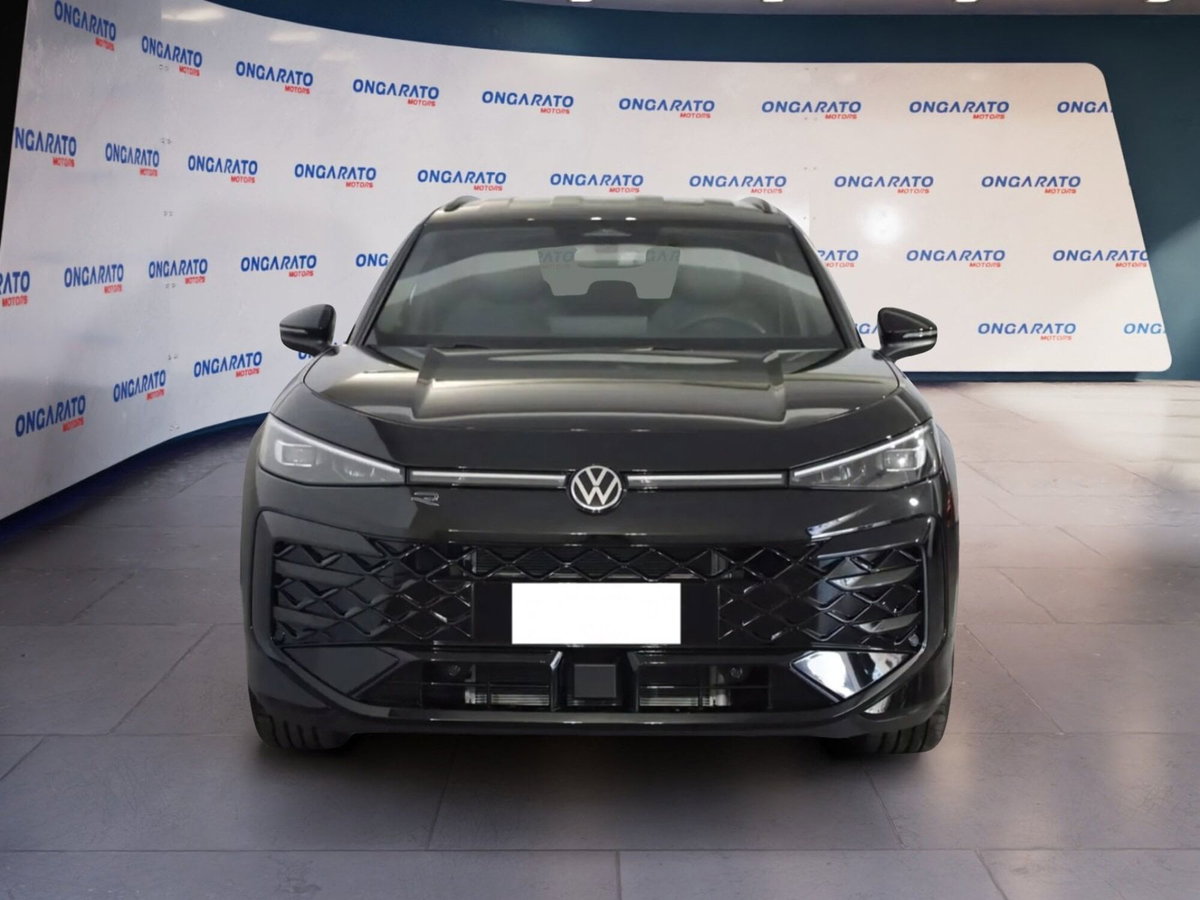 Volkswagen T-Roc 1.5 etsi R-Line 150cv dsg (2)