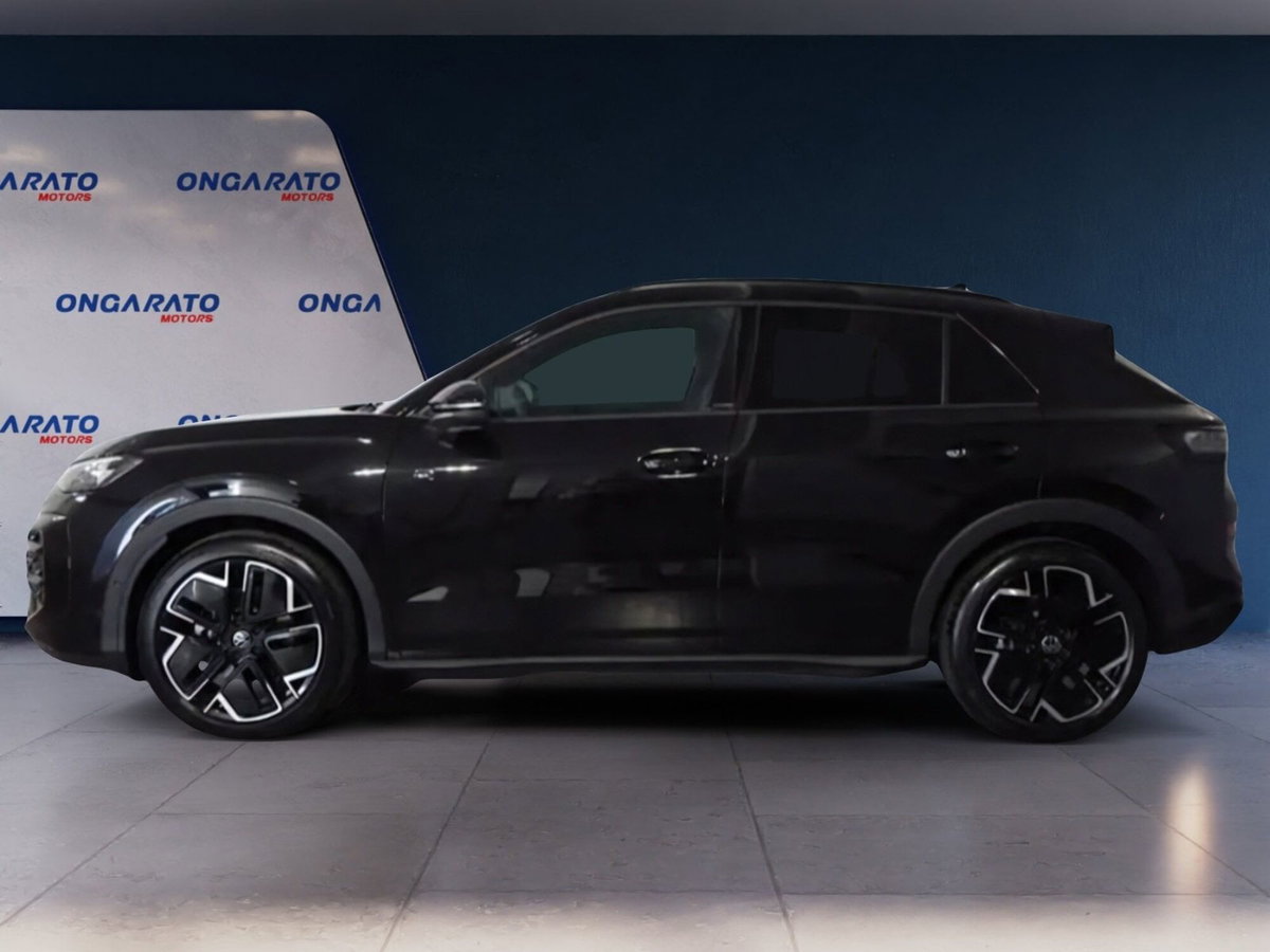 Volkswagen T-Roc 1.5 etsi R-Line 150cv dsg (3)