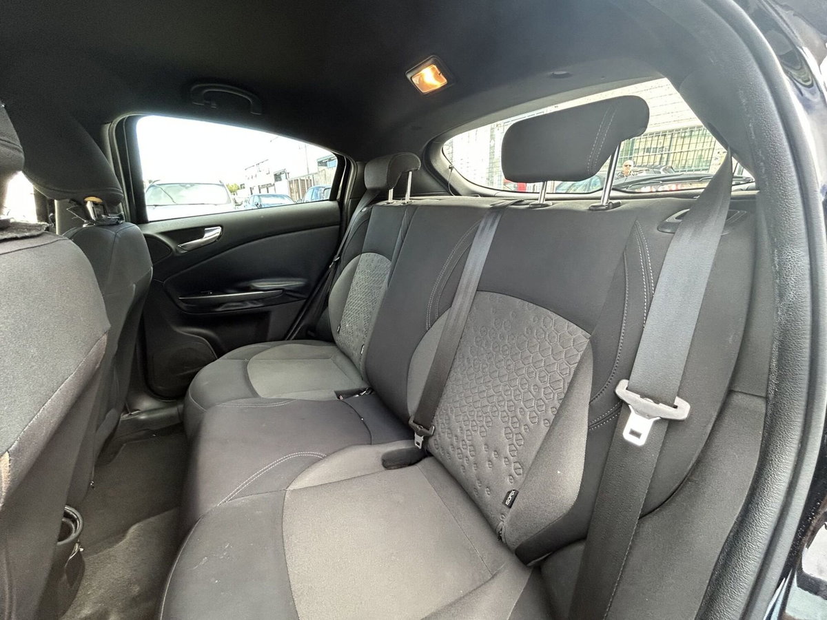 Alfa Romeo Giulietta 1.6 JTDm Progression E5+ (13)