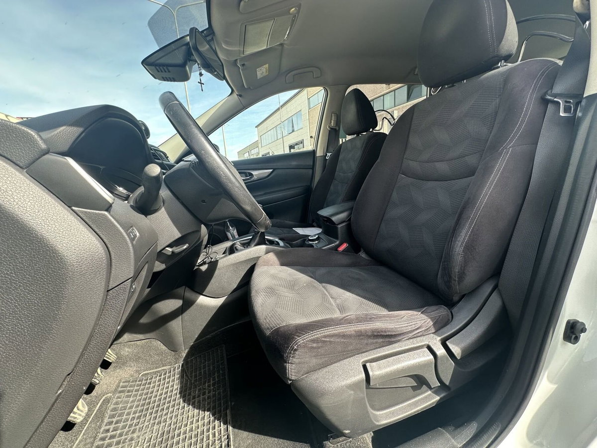 Nissan X-Trail 1.6 dCi 4WD Acenta Premium (10)