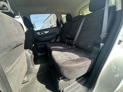 Nissan X-Trail 1.6 dCi 4WD Acenta Premium (13)