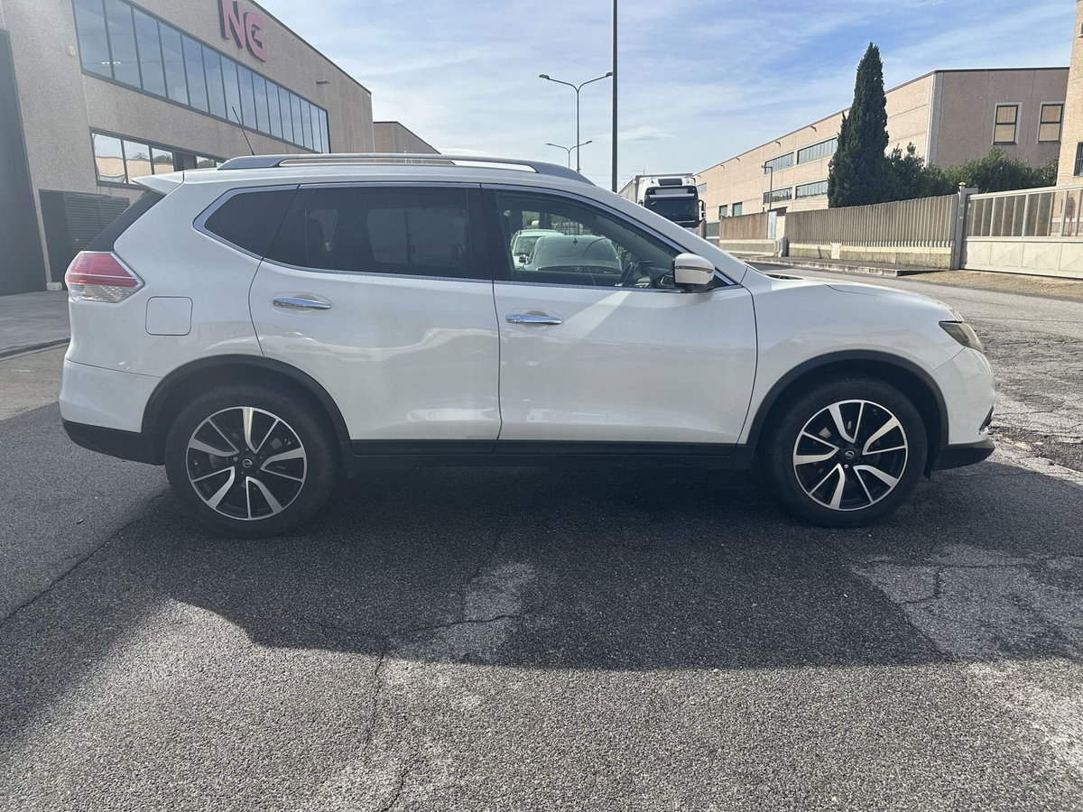 Nissan X-Trail 1.6 dCi 4WD Acenta Premium (7)