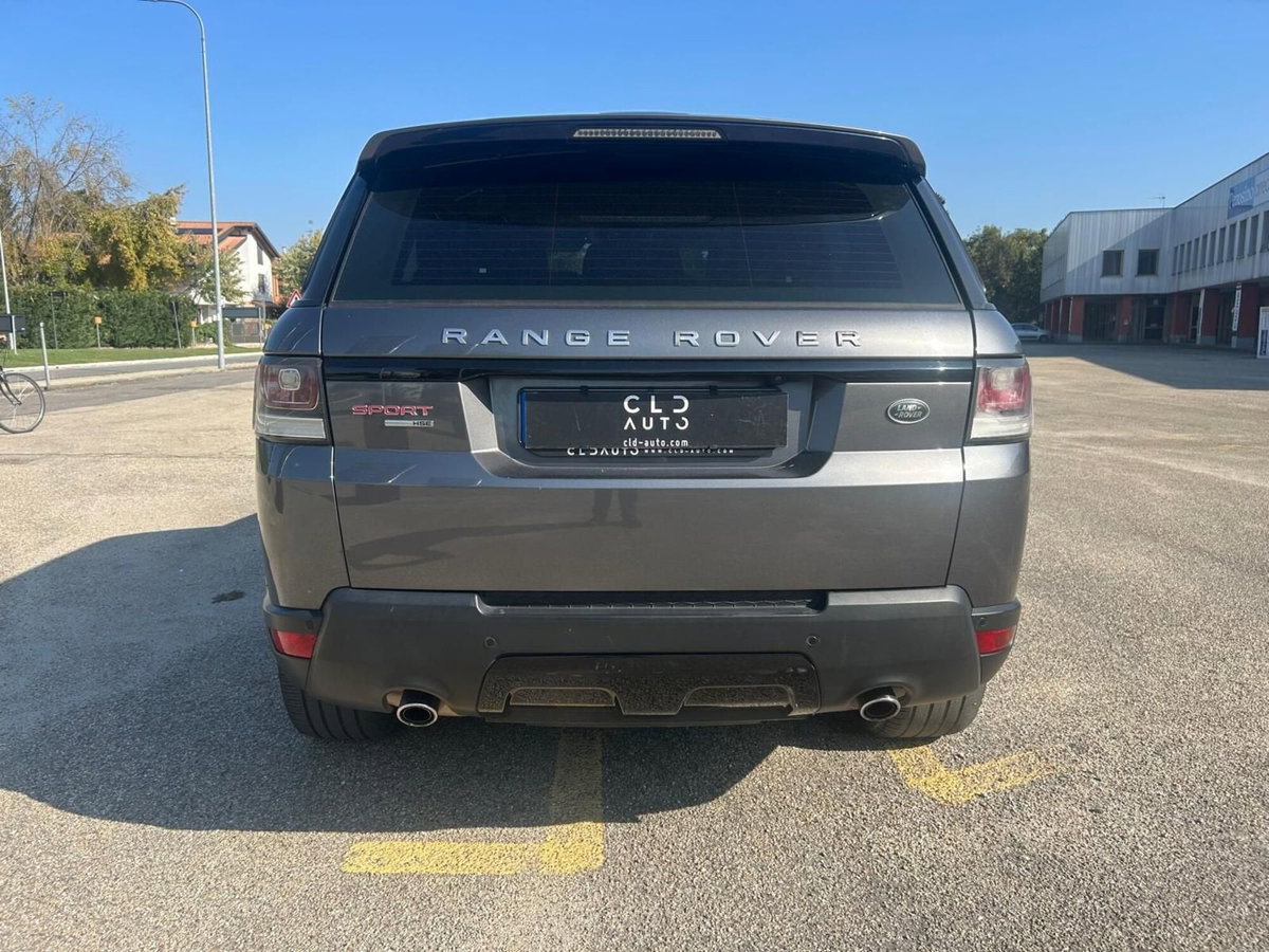 Land Rover Range Rover Sport 3.0 TDV6 HSE (3)