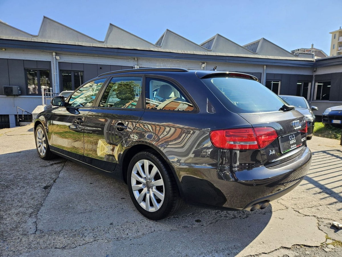 Audi A4 Avant 2.0 TDI 143CV F.AP. multitronic Advanced (6)