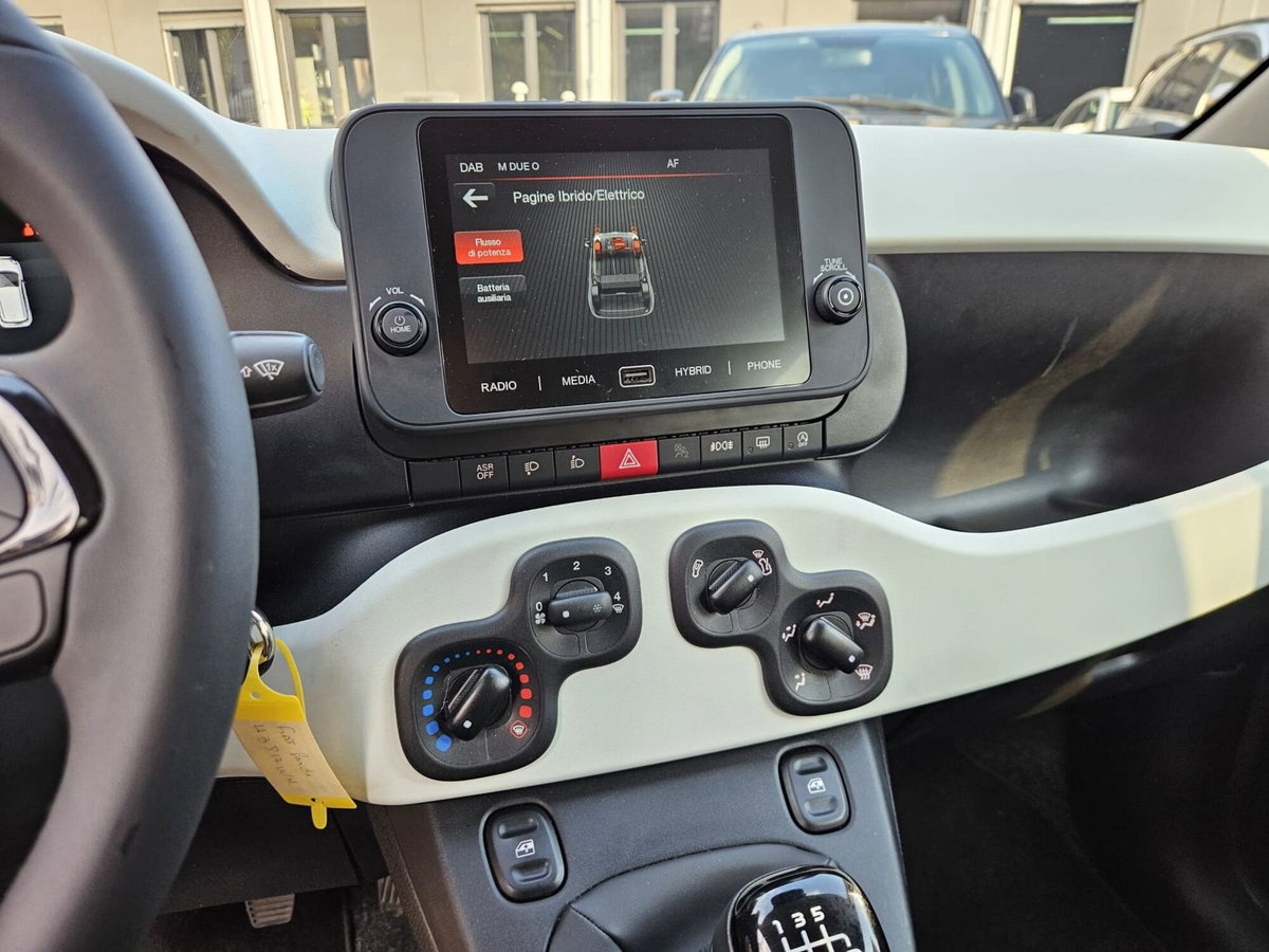 Fiat Pandina 1.0 firefly hybrid s&s 70cv (15)