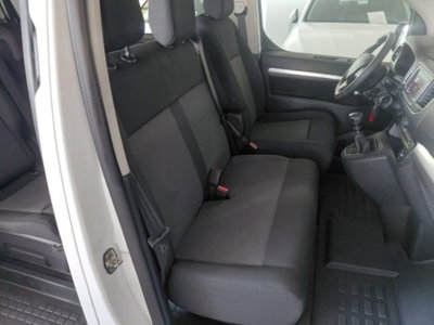 Peugeot Traveller BlueHDi 120 S&S Long Business (13)