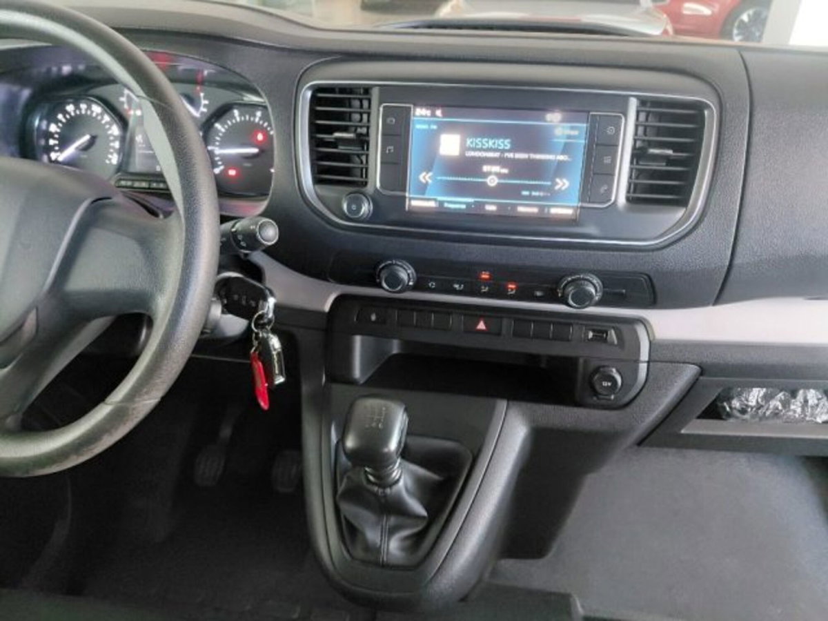 Peugeot Traveller BlueHDi 120 S&S Long Business (14)