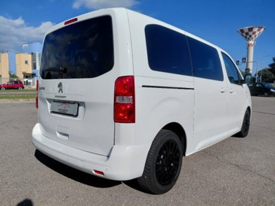 Peugeot Traveller BlueHDi 120 S&S Long Business (5)