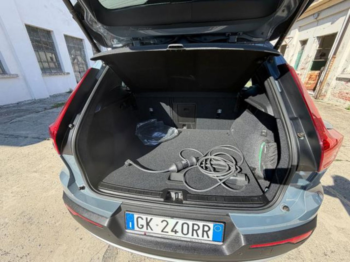 Volvo XC40 T4 Recharge Plug-in Hybrid automatico Core (14)