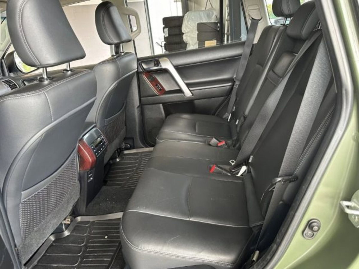 Toyota Land Cruiser 2.8 D4-D 5 porte Lounge (14)