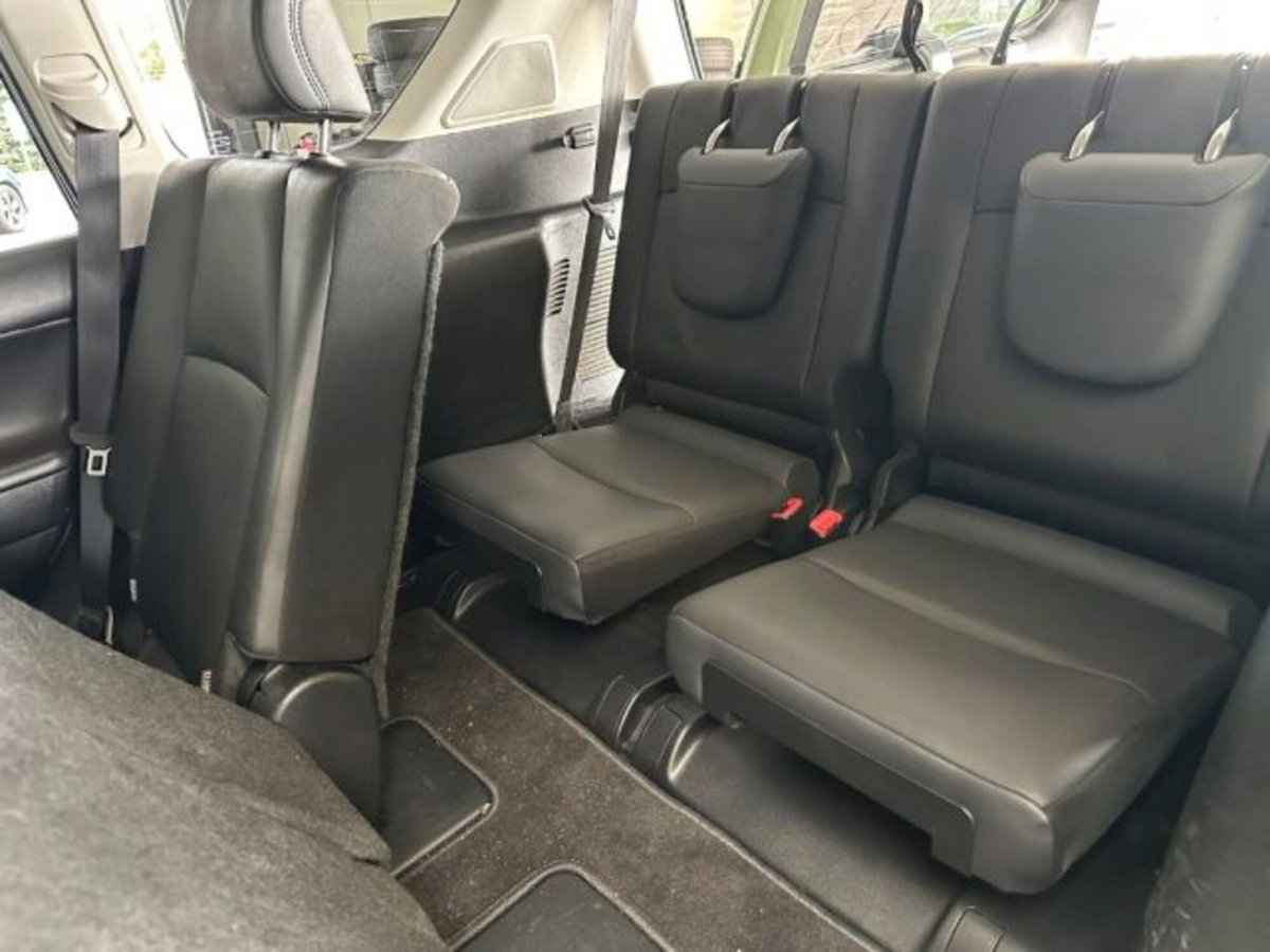 Toyota Land Cruiser 2.8 D4-D 5 porte Lounge (16)
