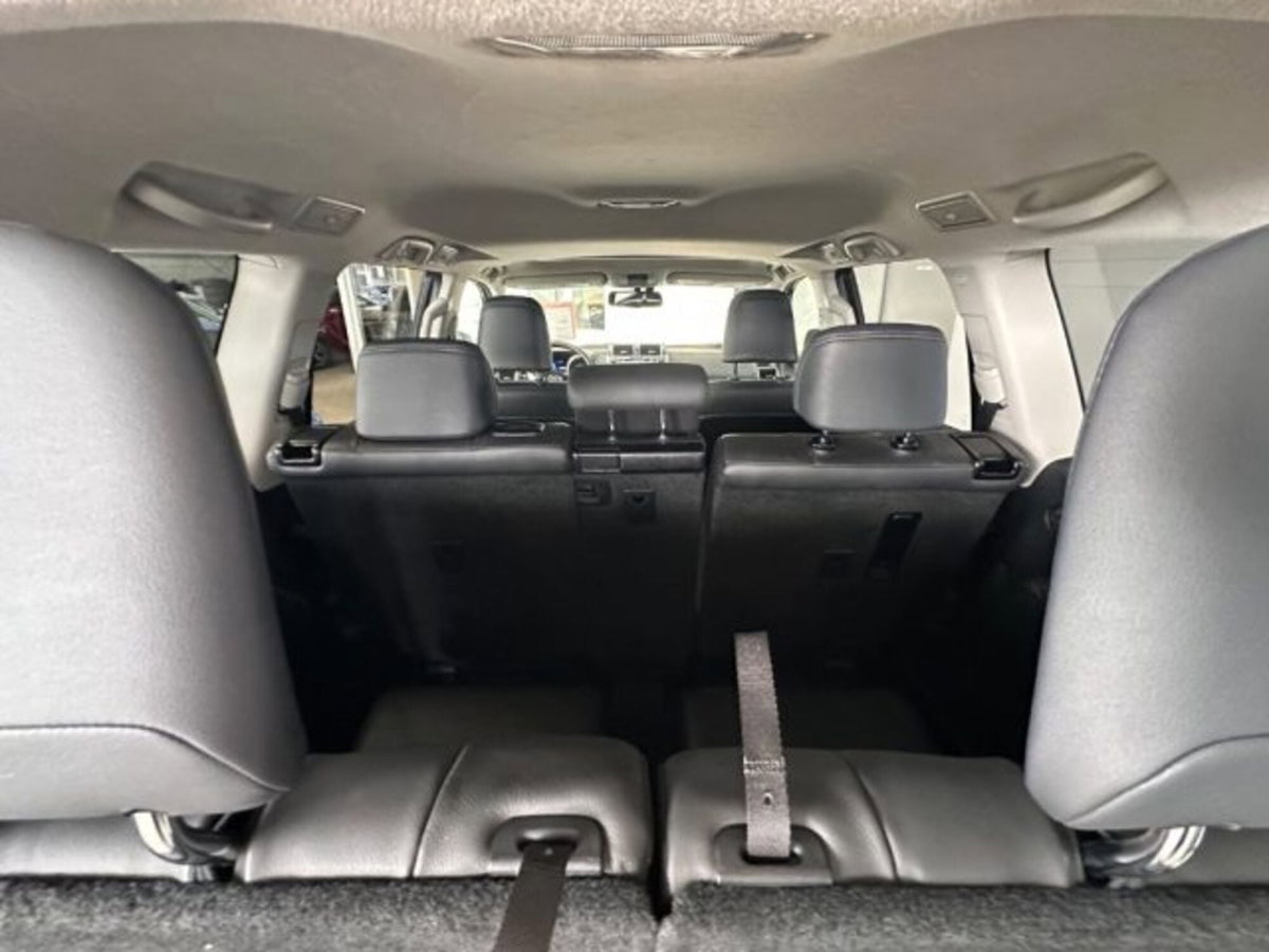 Toyota Land Cruiser 2.8 D4-D 5 porte Lounge (19)