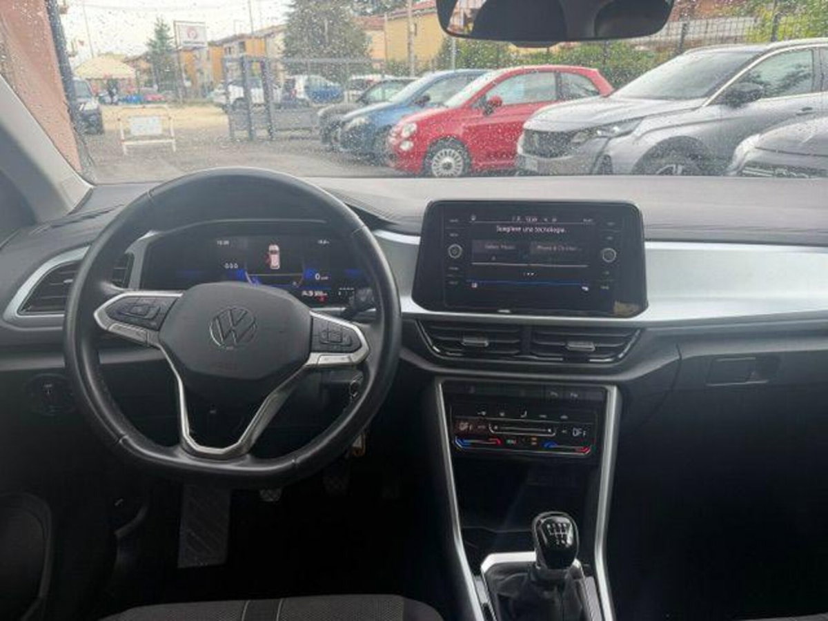 Volkswagen T-Roc 2.0 tdi Life 115cv (13)