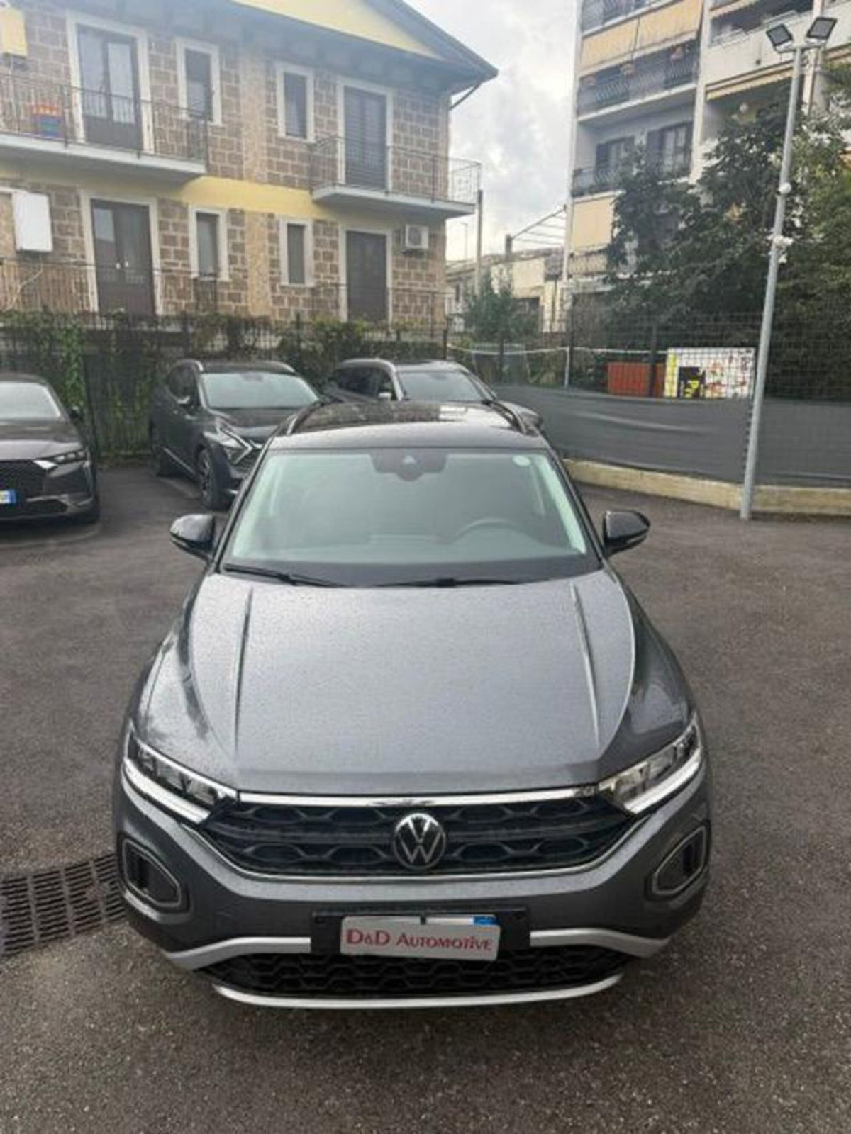 Volkswagen T-Roc 2.0 tdi Life 115cv (2)